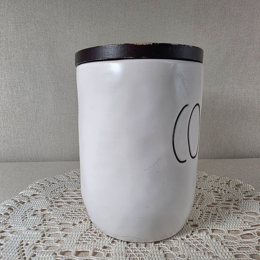 Rae Dunn Ceramic "Cozy" Mug With Black Lid 16 Oz Capacity White With Textured Fi - Picture 4 of 9